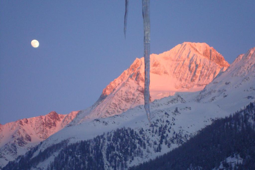 Bietschhorn Hotel Kippel Ruang foto
